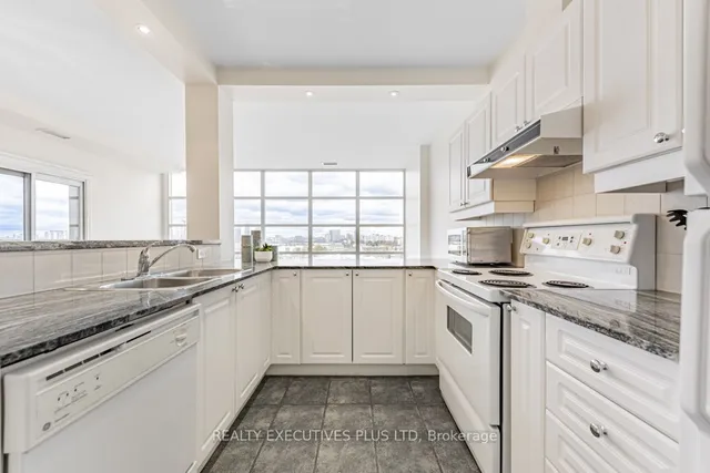 Additional image 16 of 1 Leaside Park Dr Unit 709