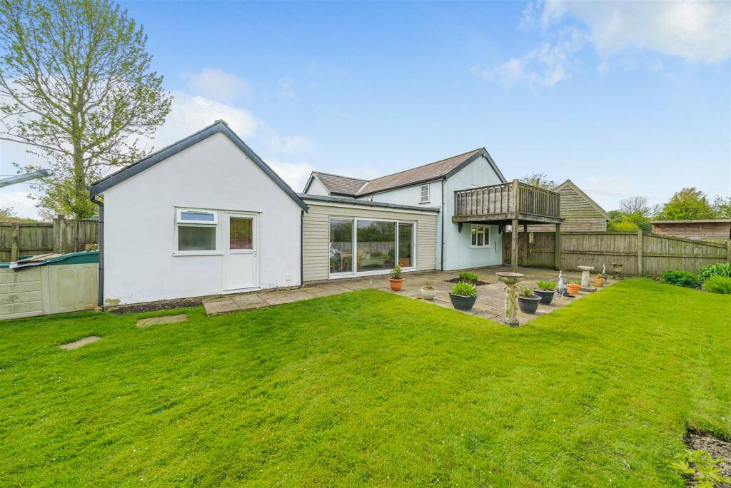 Additional image 18 of Swainsford, Mere, Warminster