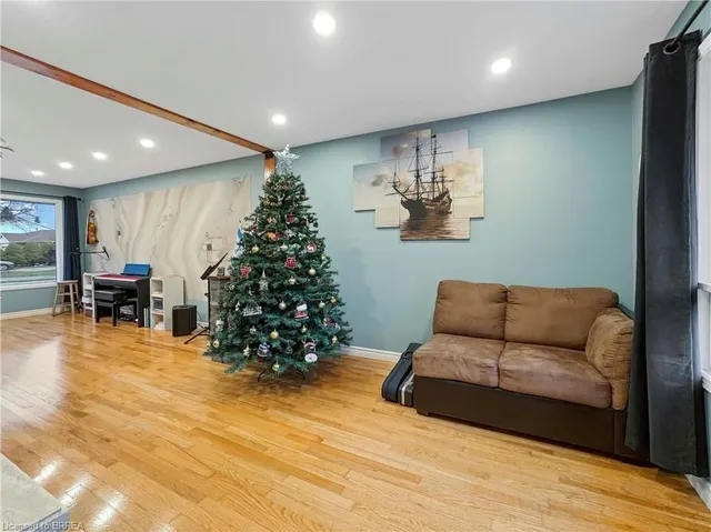 Additional image 6 of 84 Scenic Wood Cres