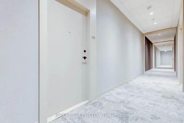 Additional image 7 of 2020 Bathurst St Unit 220