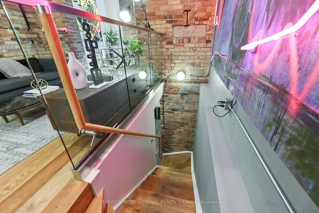 Additional image 33 of 40 Westmoreland Ave Unit TH7