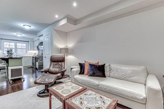 Additional image 8 of 701 Homer Watson Blvd Unit 6