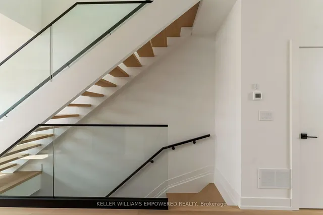 Additional image 9 of 107B Holborne Ave