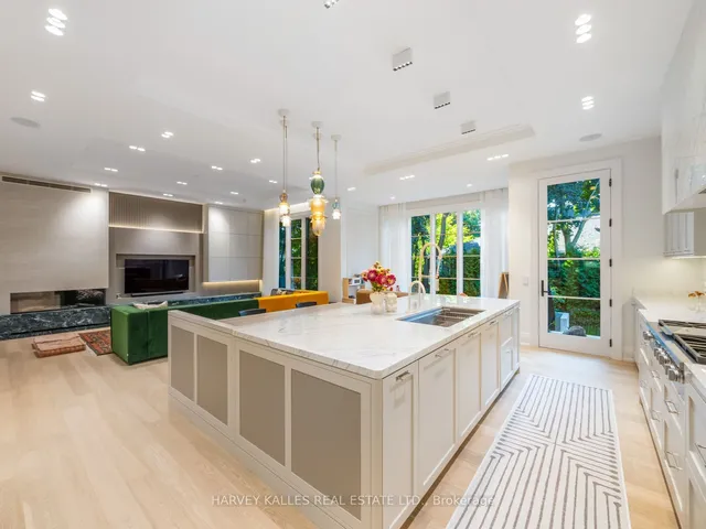 Additional image 18 of 419 Glengrove Ave