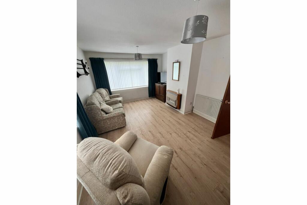 Additional image 5 of St. Thomas Road, Trowbridge, BA14