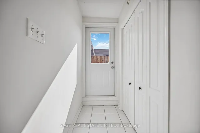 Additional image 32 of 78 Carr St Unit TH32