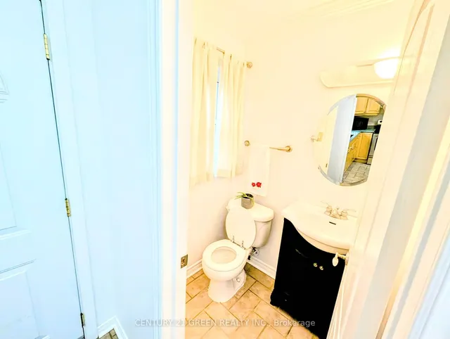 Additional image 19 of 751 Steeles Ave Unit 58