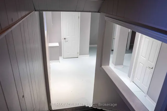 Additional image 32 of 6 Seminole Ave