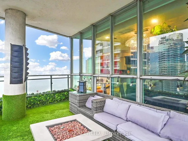 Additional image 20 of 228 Queens Quay Unit SPH2701