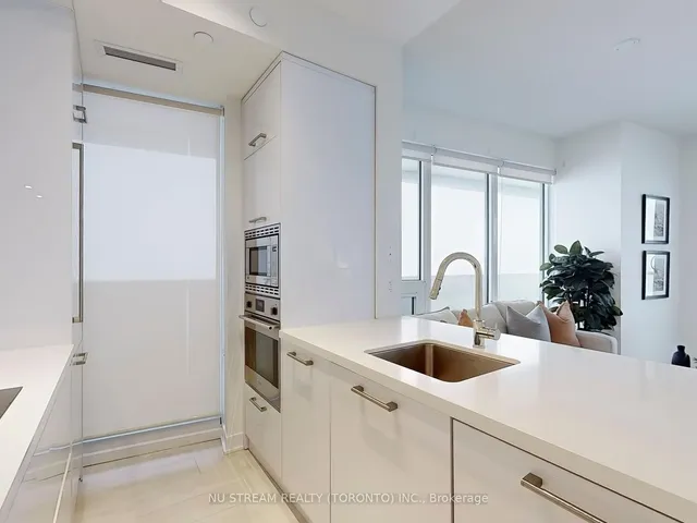 Additional image 9 of 2221 YONGE St Unit 5109