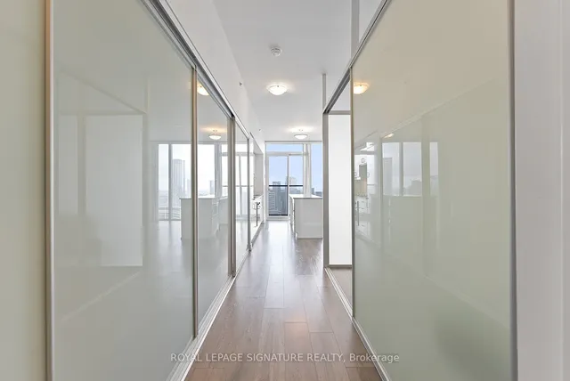Additional image 10 of 426 University Ave Unit P309