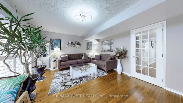 Additional image 30 of 10 Via Cassia Dr