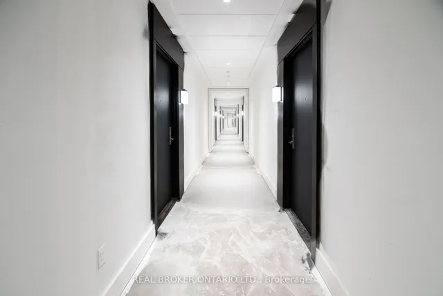 Additional image 23 of 55 Duke St Unit 1101