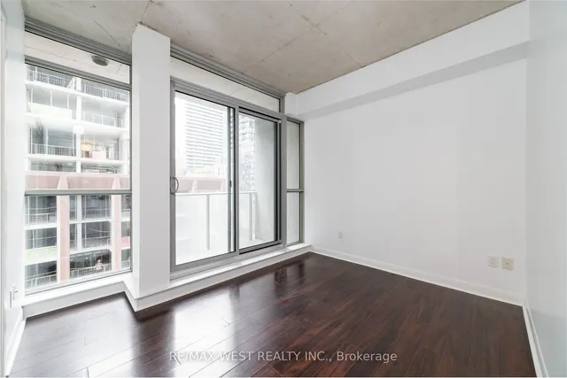 Additional image 15 of 375 King St Unit 807