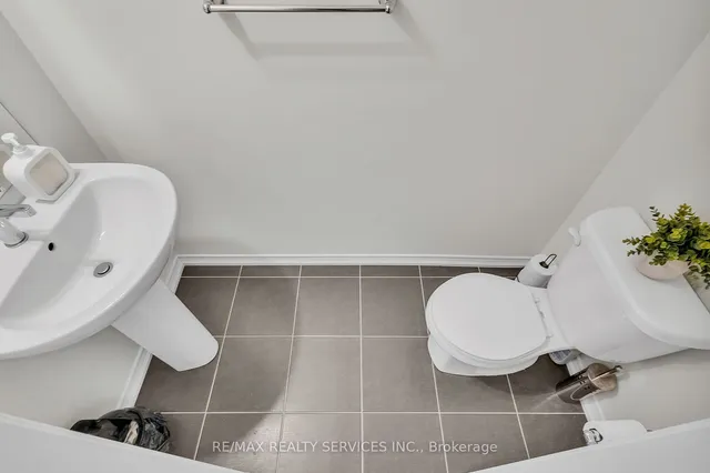 Additional image 30 of 18 Humberwood Blvd Unit 2