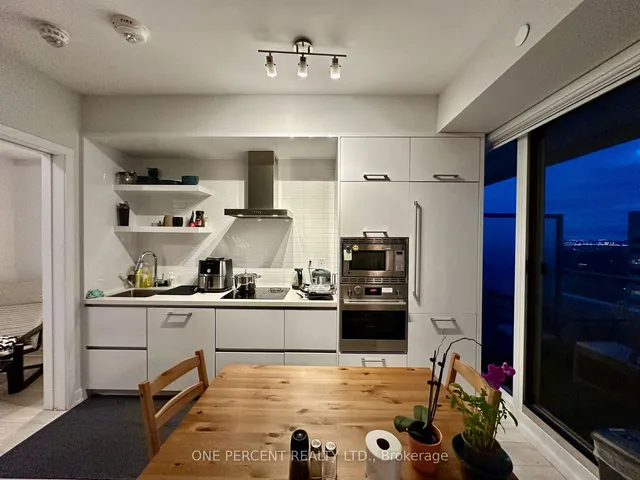 Additional image 18 of 2221 Yonge St Unit 3711