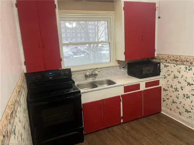 Additional image 8 of 82 Brunswick Ave