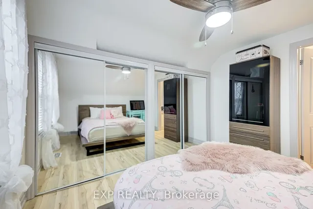Additional image 17 of 19 Albani St
