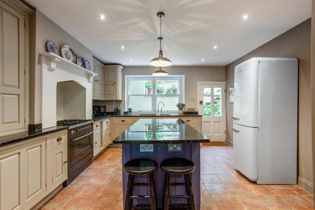 Additional image 6 of Prior Park Road, Bath, BA2