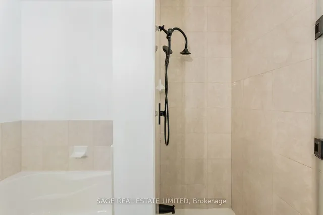 Additional image 13 of 209 Fort York Blvd Unit 277