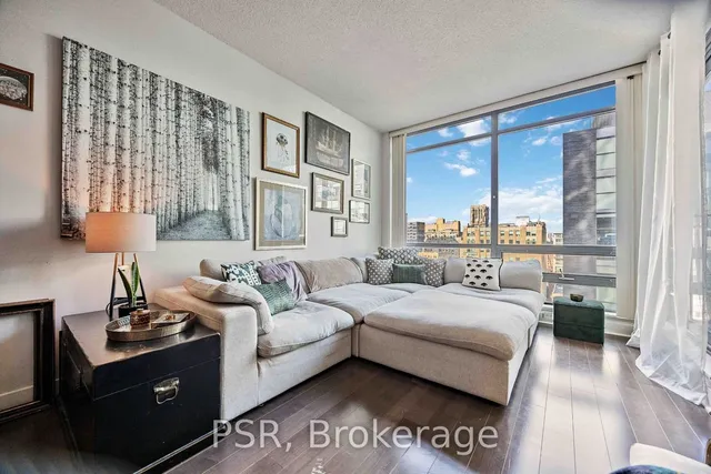 Additional image 3 of 438 King St Unit 1415