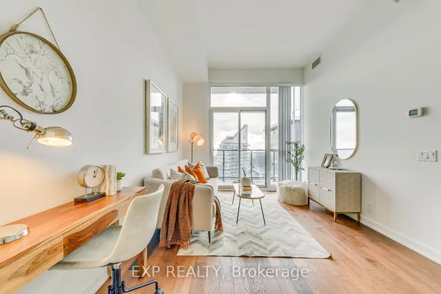 2200 Lake Shore Blvd Unit UPH03