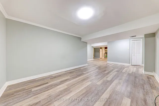 Additional image 32 of 258 Centennial Rd