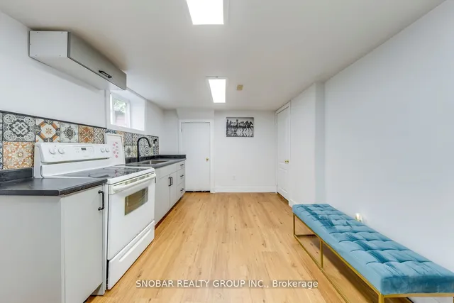 Additional image 23 of 32 Dixon Rd