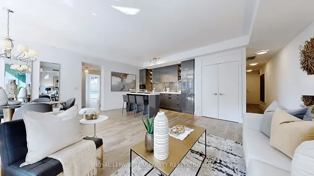 Additional image 6 of 32 Davenport Rd Unit 313