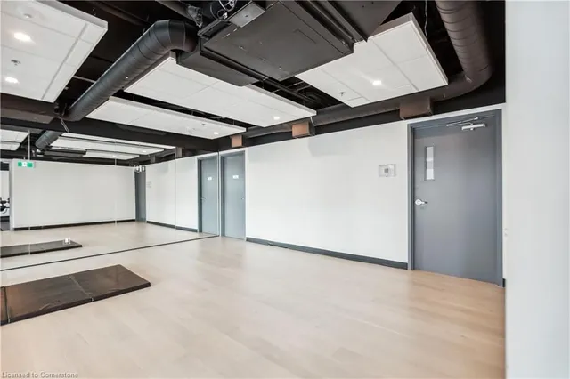 Additional image 30 of 60 Frederick St Unit 3713