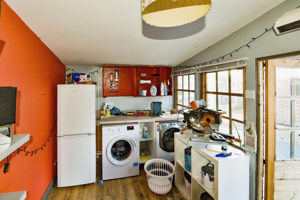 Additional image 15 of Longleat Close, Frome