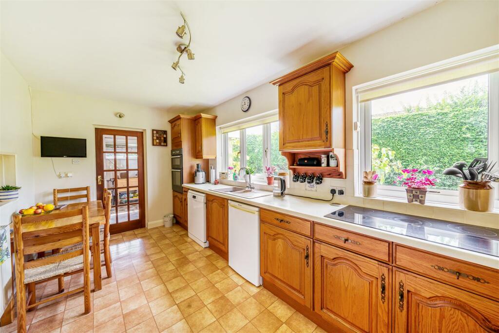 Additional image 7 of Burton Lane, East Coker, Yeovil