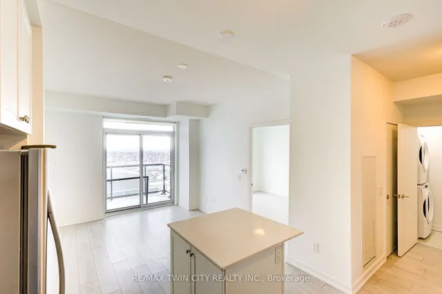 Additional image 10 of 55 Duke St Unit 1701
