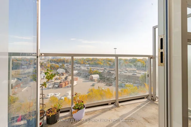 Additional image 17 of 120 Harrison Garden Blvd Unit 616