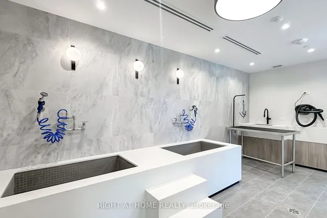Additional image 6 of 1100 Sheppard Ave Unit 208