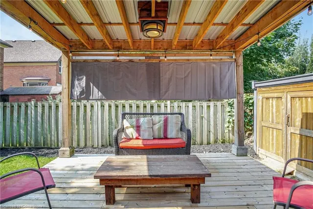 Additional image 36 of 87 Simeon St