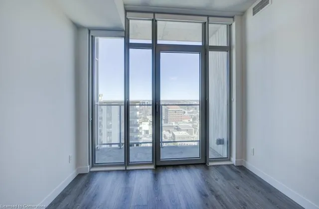 Additional image 11 of 60 Frederick St Unit 1805