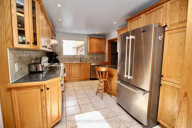 Additional image 15 of 40 Kelly Dr