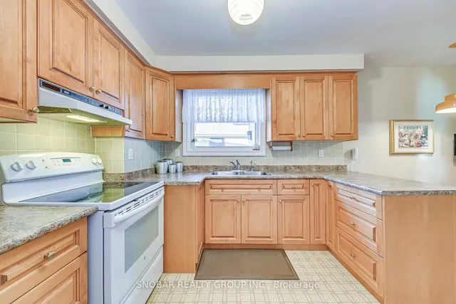 Additional image 11 of 72 Summitcrest Dr