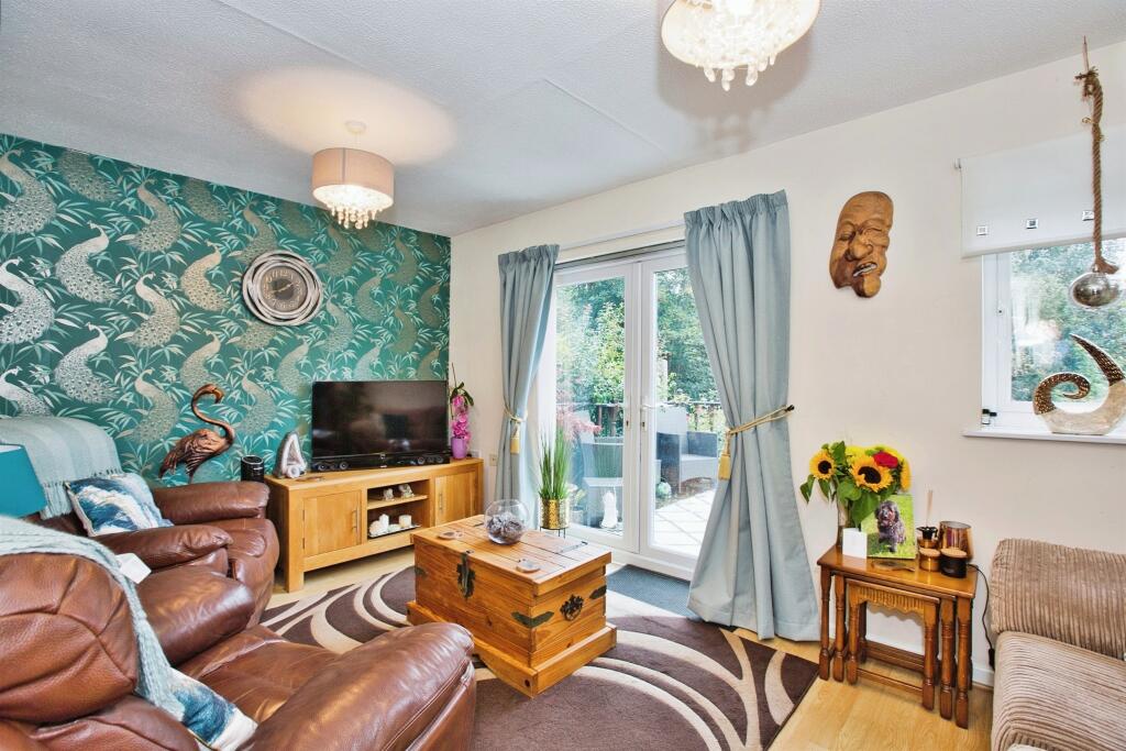 Additional image 3 of White Mead, Yeovil