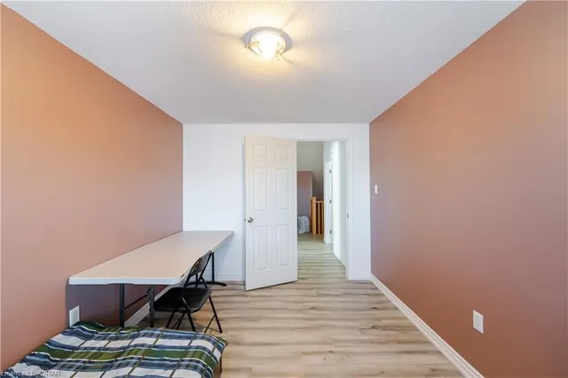 Additional image 37 of 542 Isaiah Cres