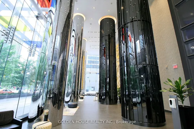 Additional image 15 of 10 York St Unit 3803