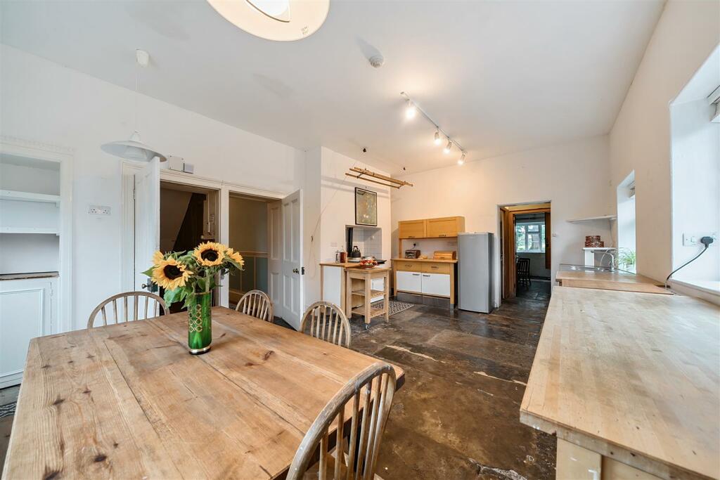 Additional image 2 of Manor Road, Mere