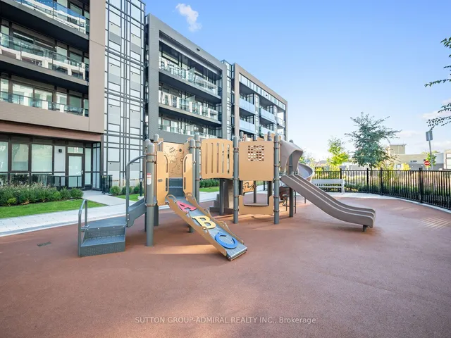 Additional image 20 of 50 George Butchart Dr Unit 817