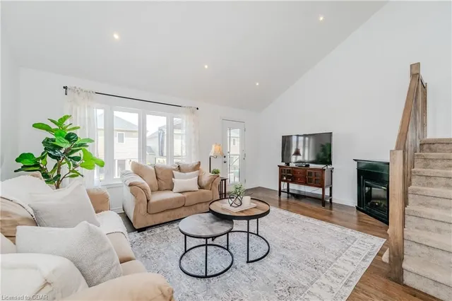 Additional image 38 of 205 Eden Oak Trail