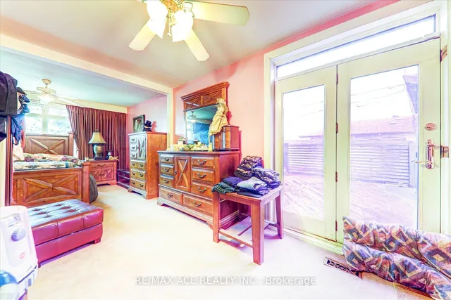 Additional image 20 of 31 Crosland Dr