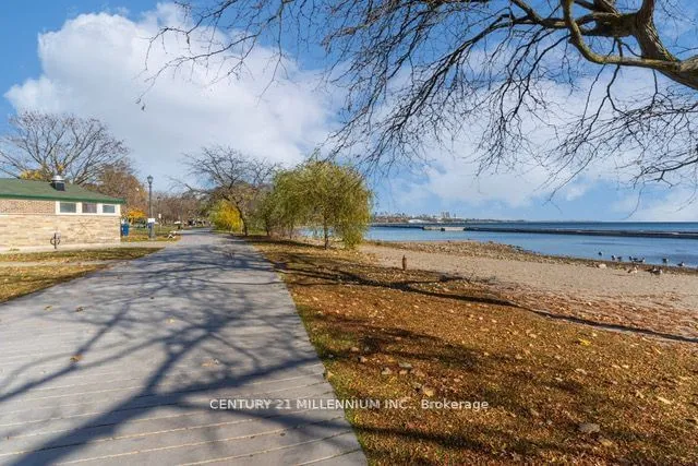Additional image 36 of 1926 Lakeshore Blvd Unit 3009