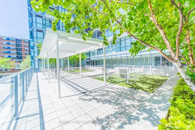 Additional image 33 of 210 Simcoe St Unit 1210