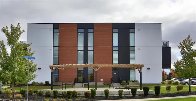 Additional image 3 of 5 Wake Robin Dr Unit 118