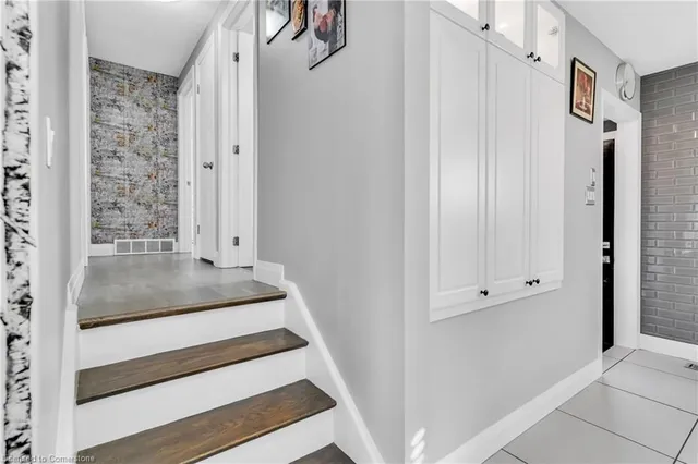 Additional image 21 of 63 Gibson Dr